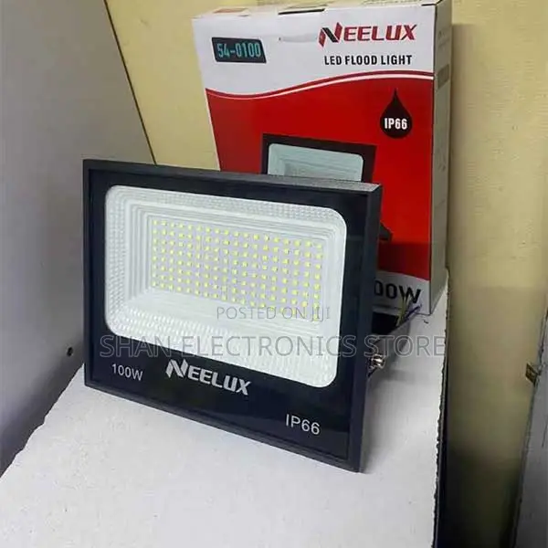 Outdoor All-Weather Durability 100w Waterproof High Power Flood Light