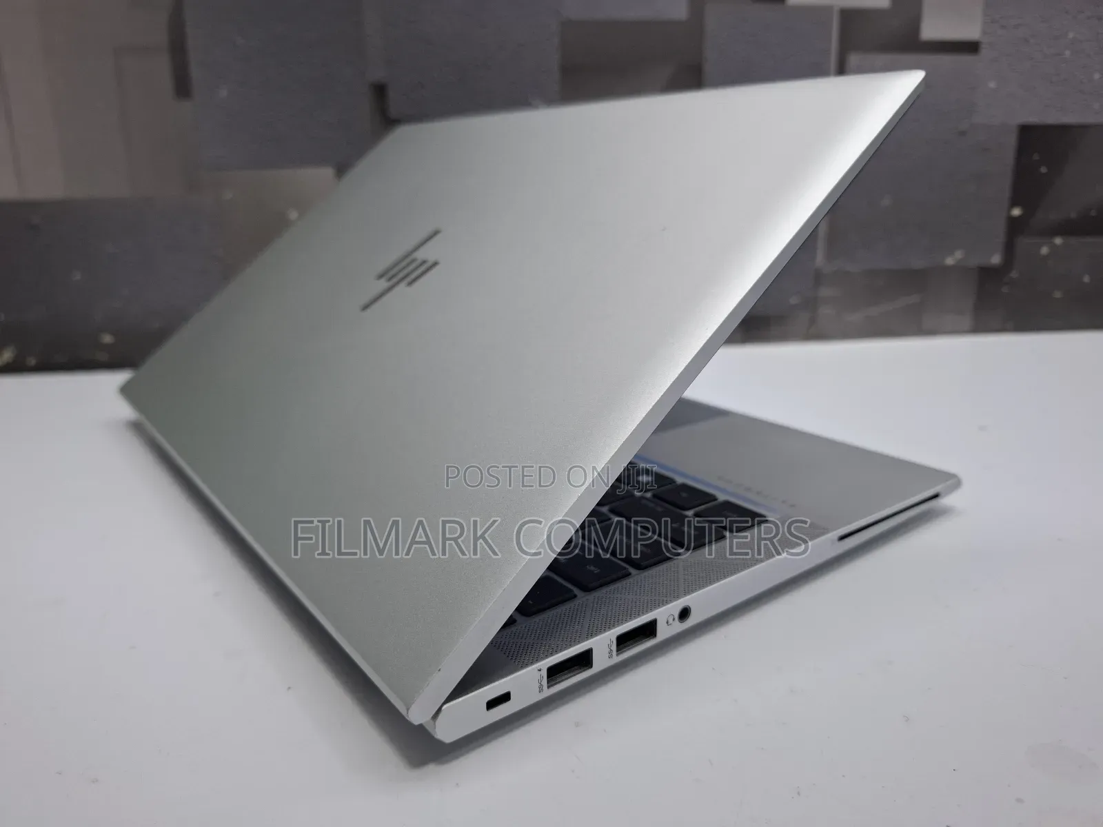 Laptop HP EliteBook 830 G8 16GB Intel Core i7 SSD 512GB