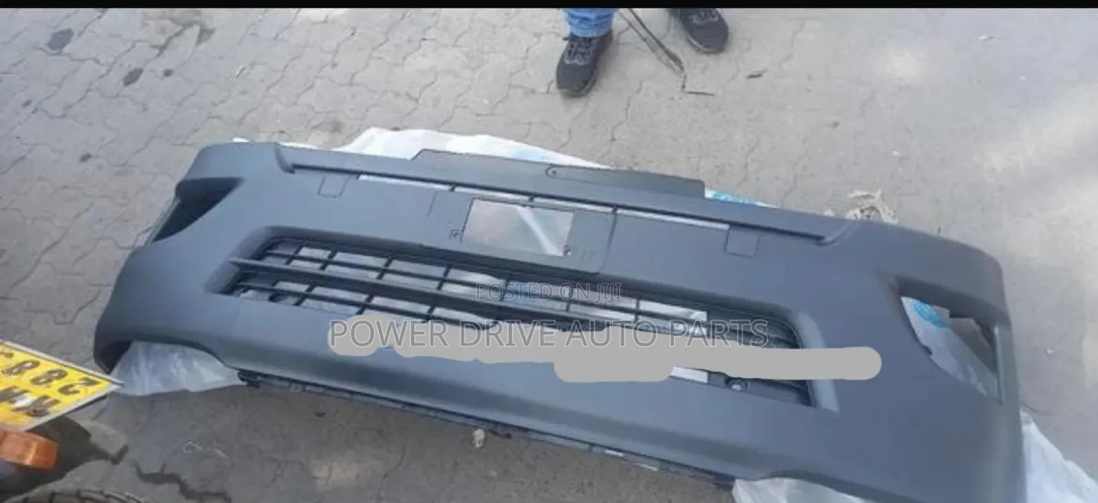 Front Bumper Toyota Hiace 9l