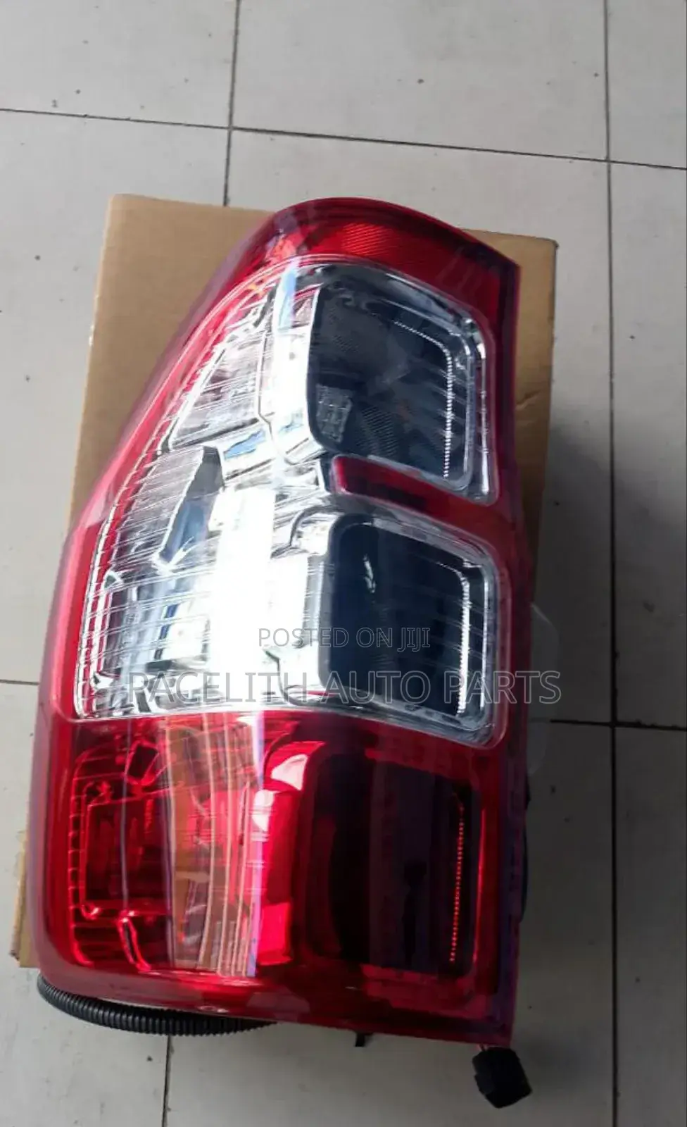 Tail Lamp / Tail Light Ford Ranger Clear ( Casp)