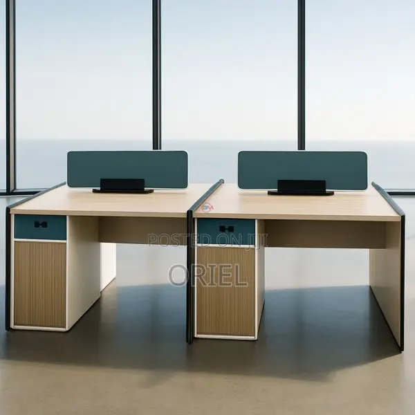 Office Workstation : 4-Way Executive Office Workstation