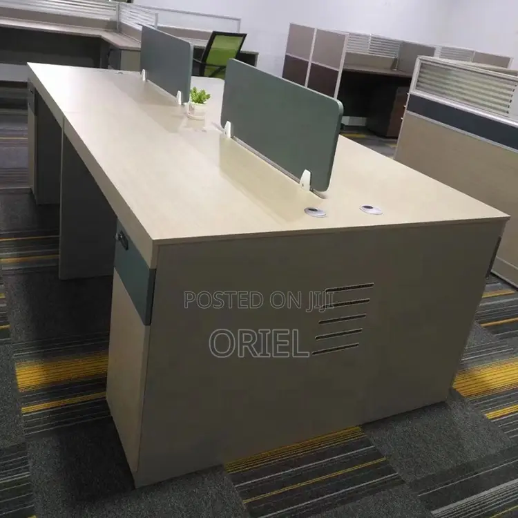 Office Workstation : 4-Way Executive Office Workstation