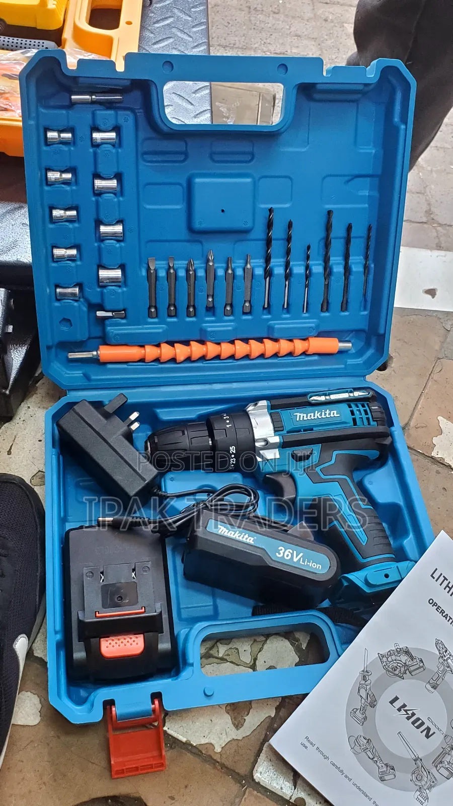 Makita Accessories 26v Cordless 2 Battery Electric Rechargable Drill