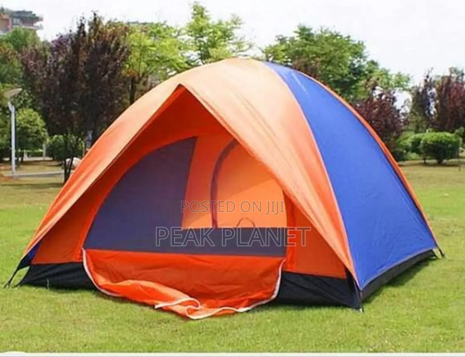 Spacious 10 Man Tent for Camping Outdoor Use