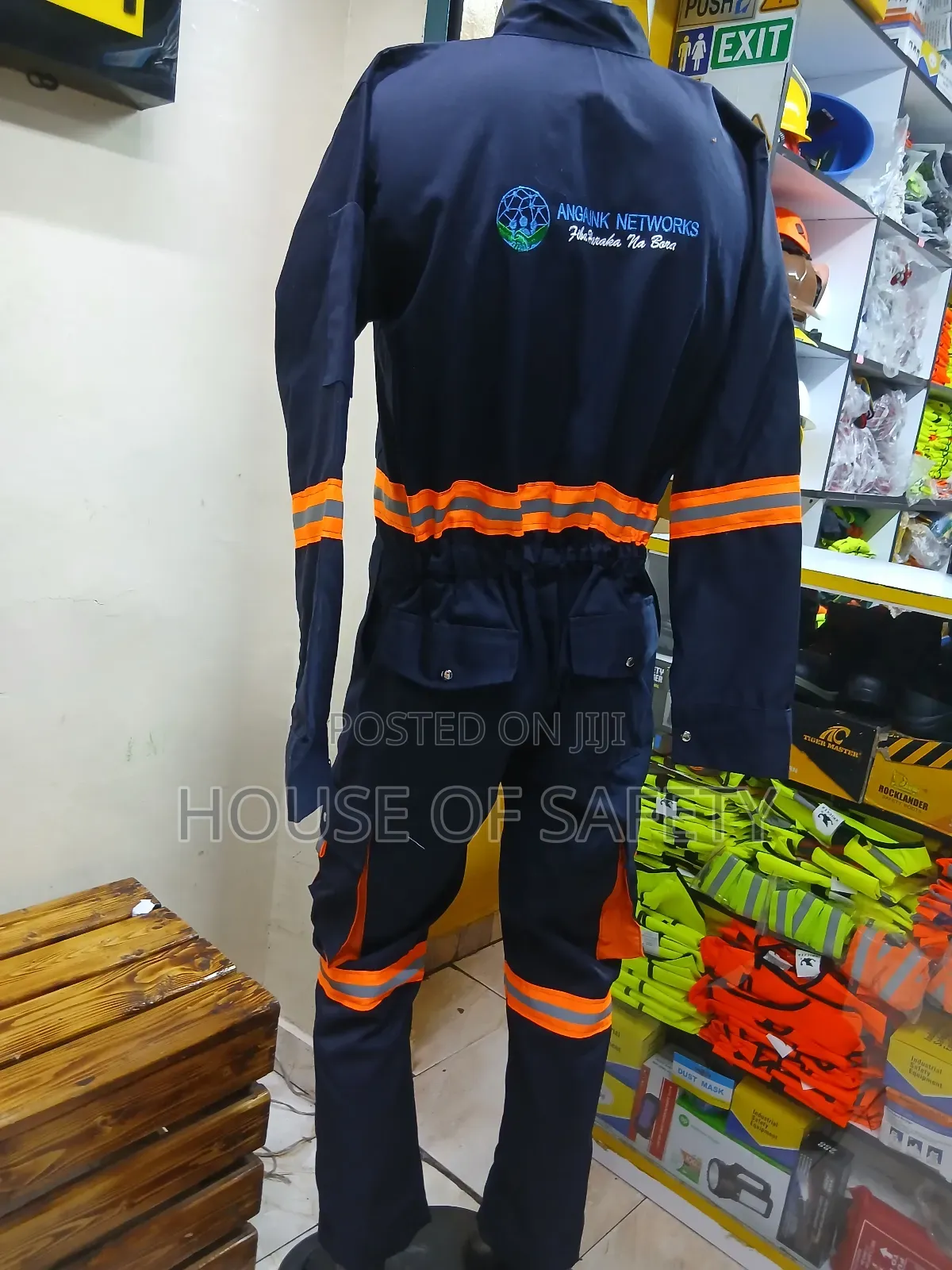 Modern Type Fabric Cargo