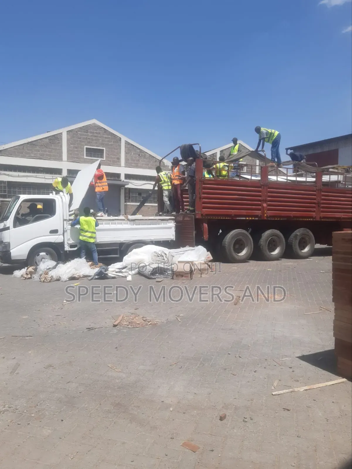 Trailers for Jobs and Cargo Delivery Are Available Within