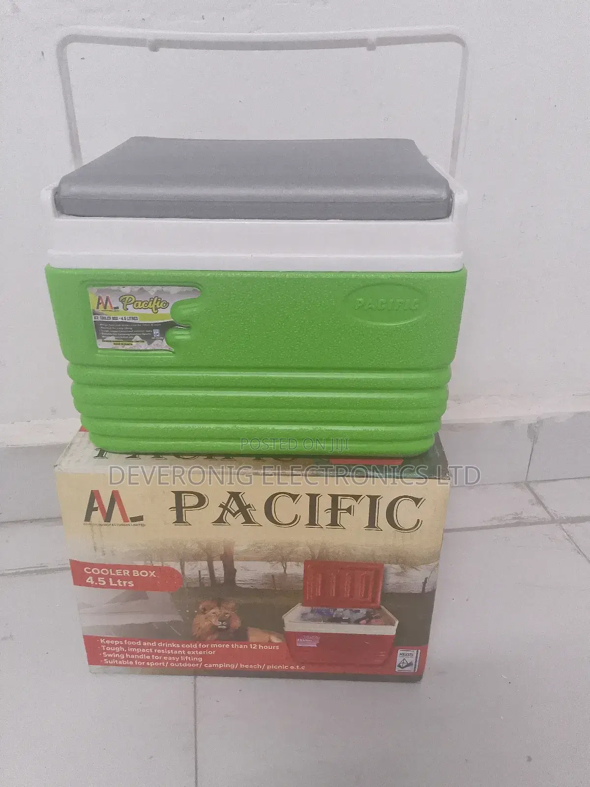 4.5 Liters Pacific Cooler Box