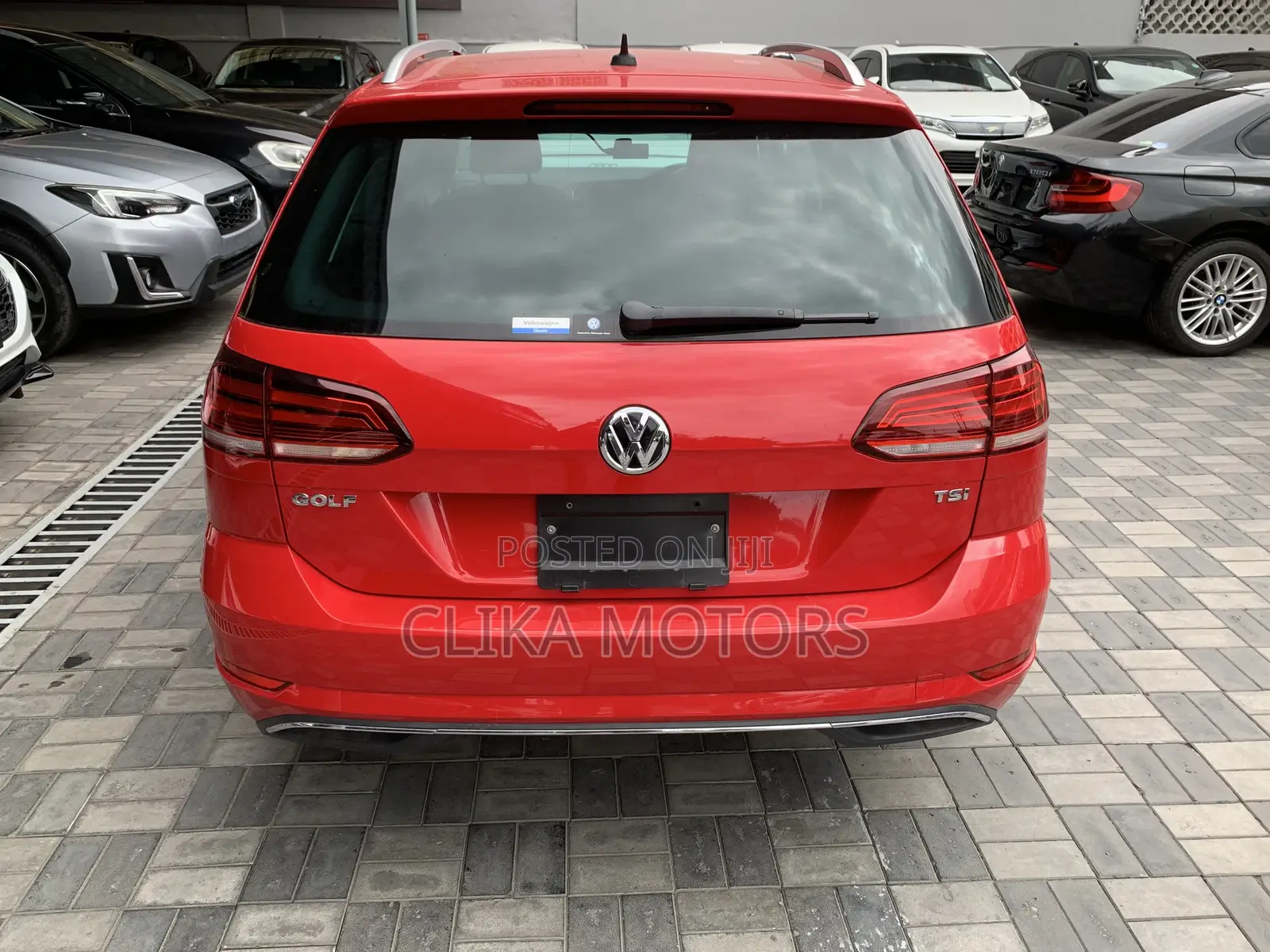 Volkswagen Golf Variant 2018 Red