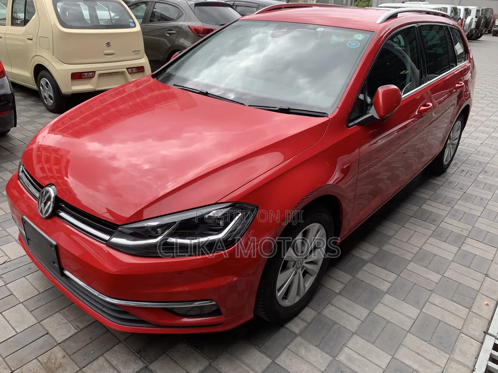 Volkswagen Golf Variant 2018 Red