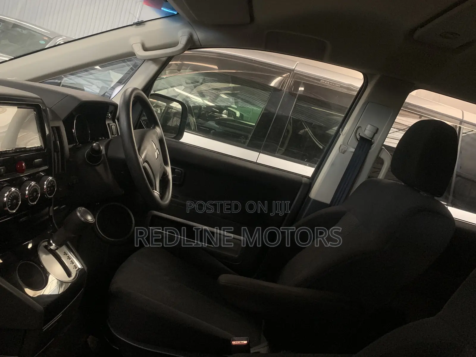 Mitsubishi Delica 2018 Green
