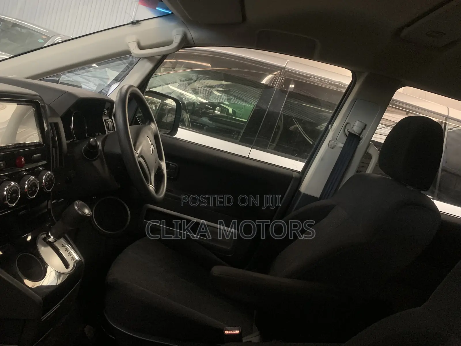 Mitsubishi Delica 2018 Green