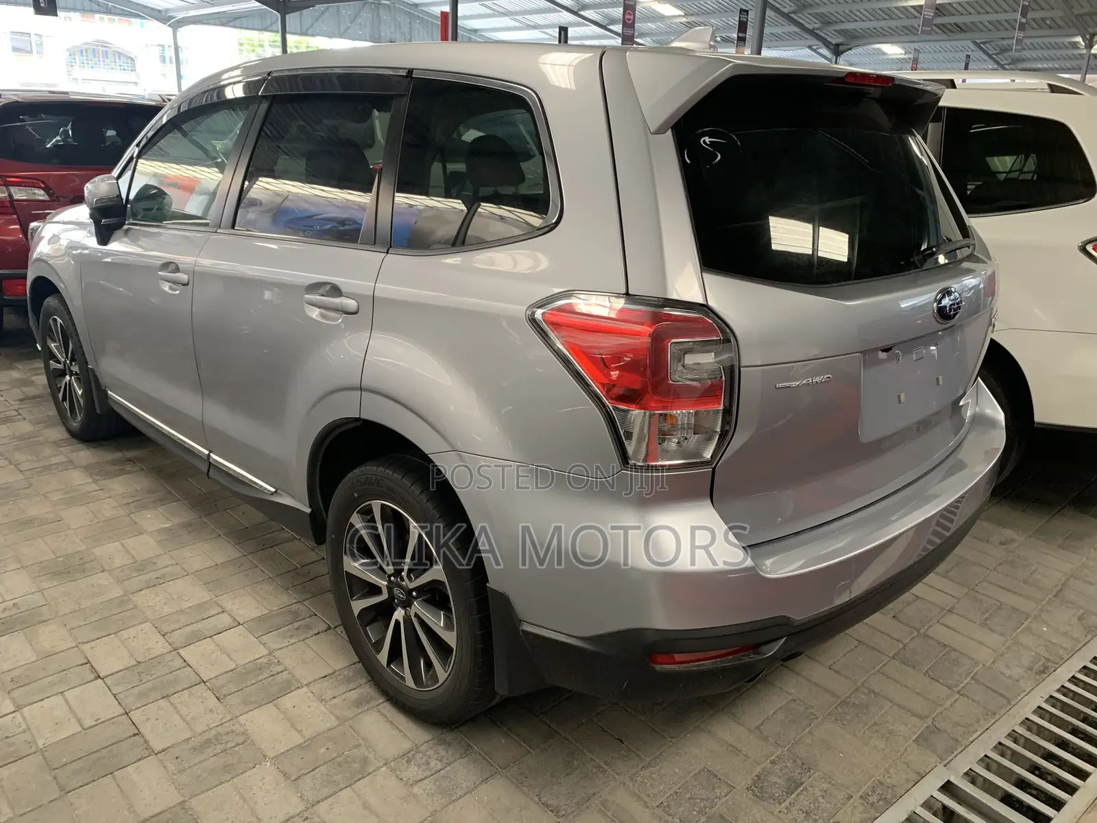 Subaru Forester 2.0XT Touring AWD 2017 Silver