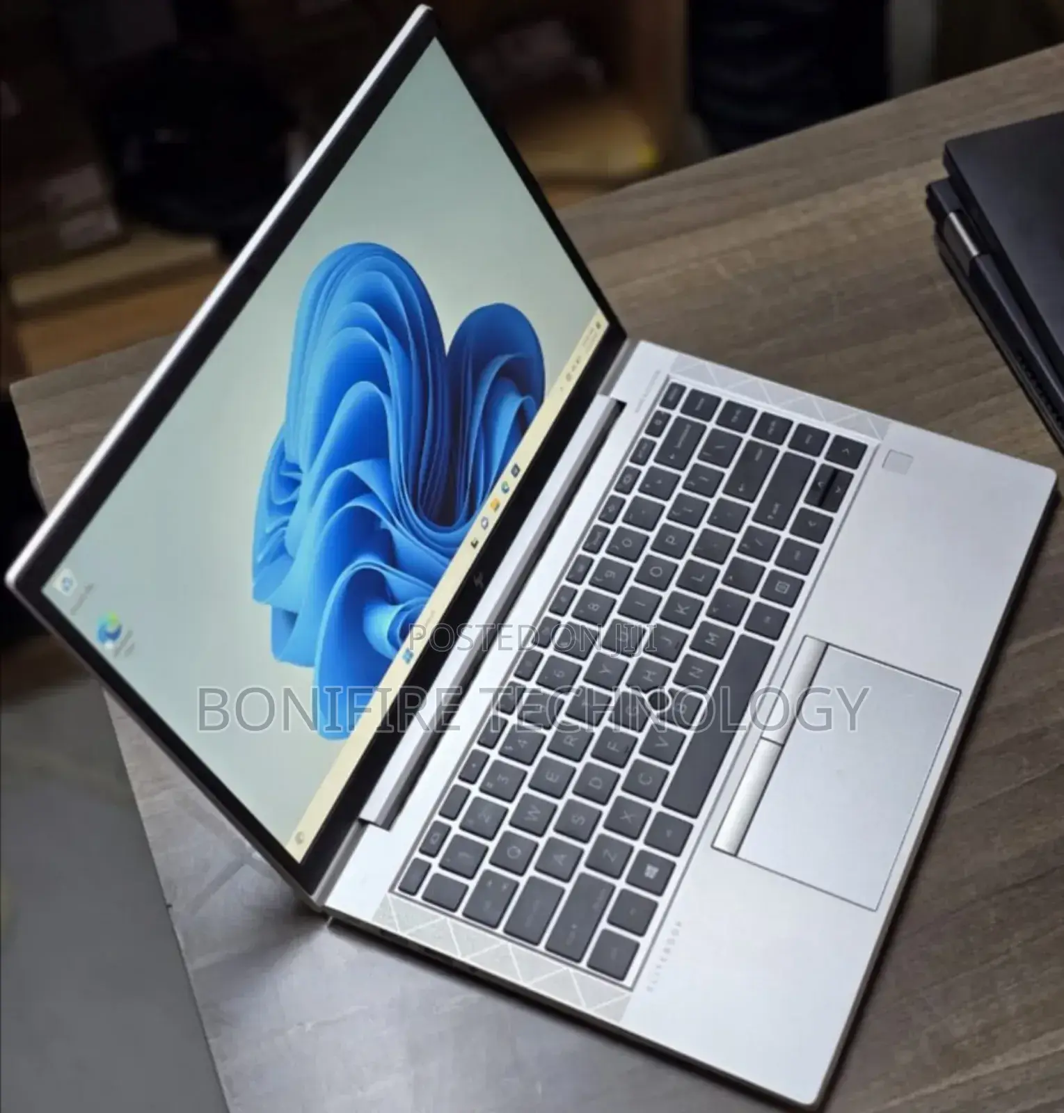 Laptop HP EliteBook 845 G7 16GB AMD Ryzen 5 SSD 256GB