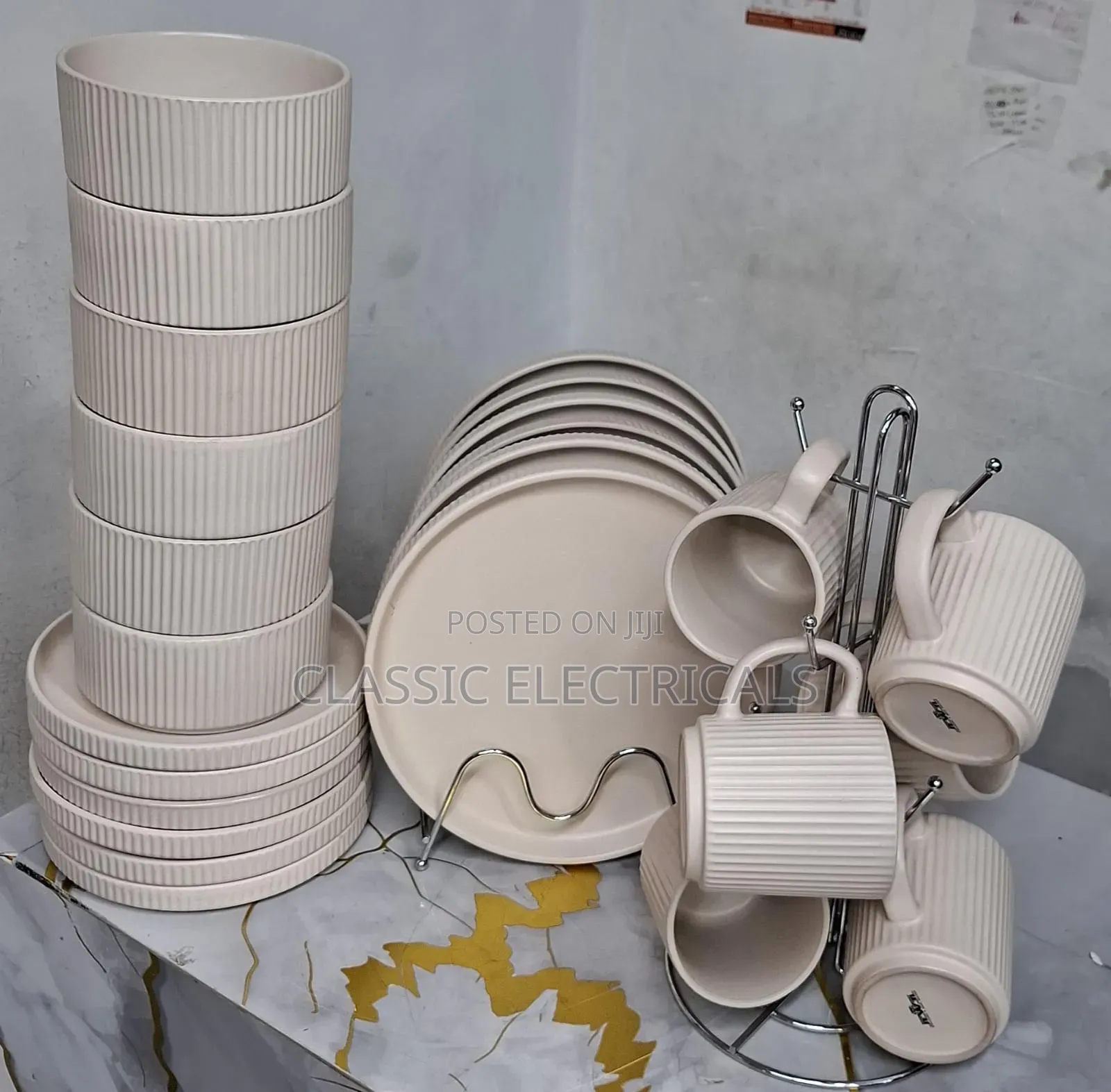 Cream Dinner Set 24pcs