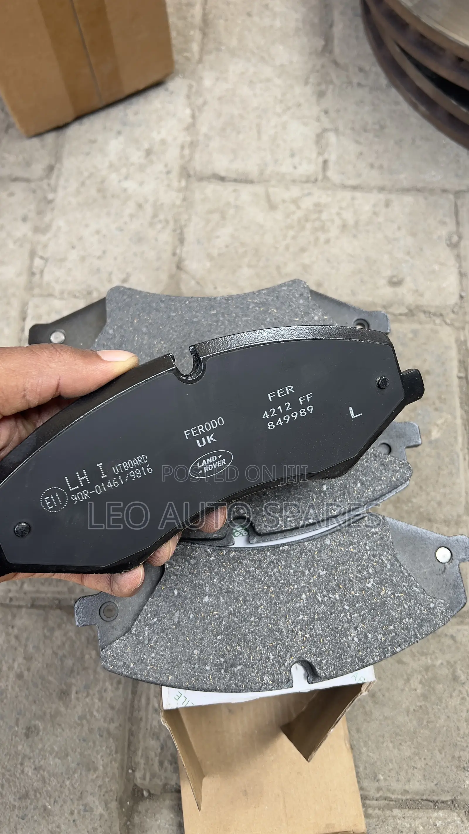 Front Brake Pads for Land Rover Discovery 4