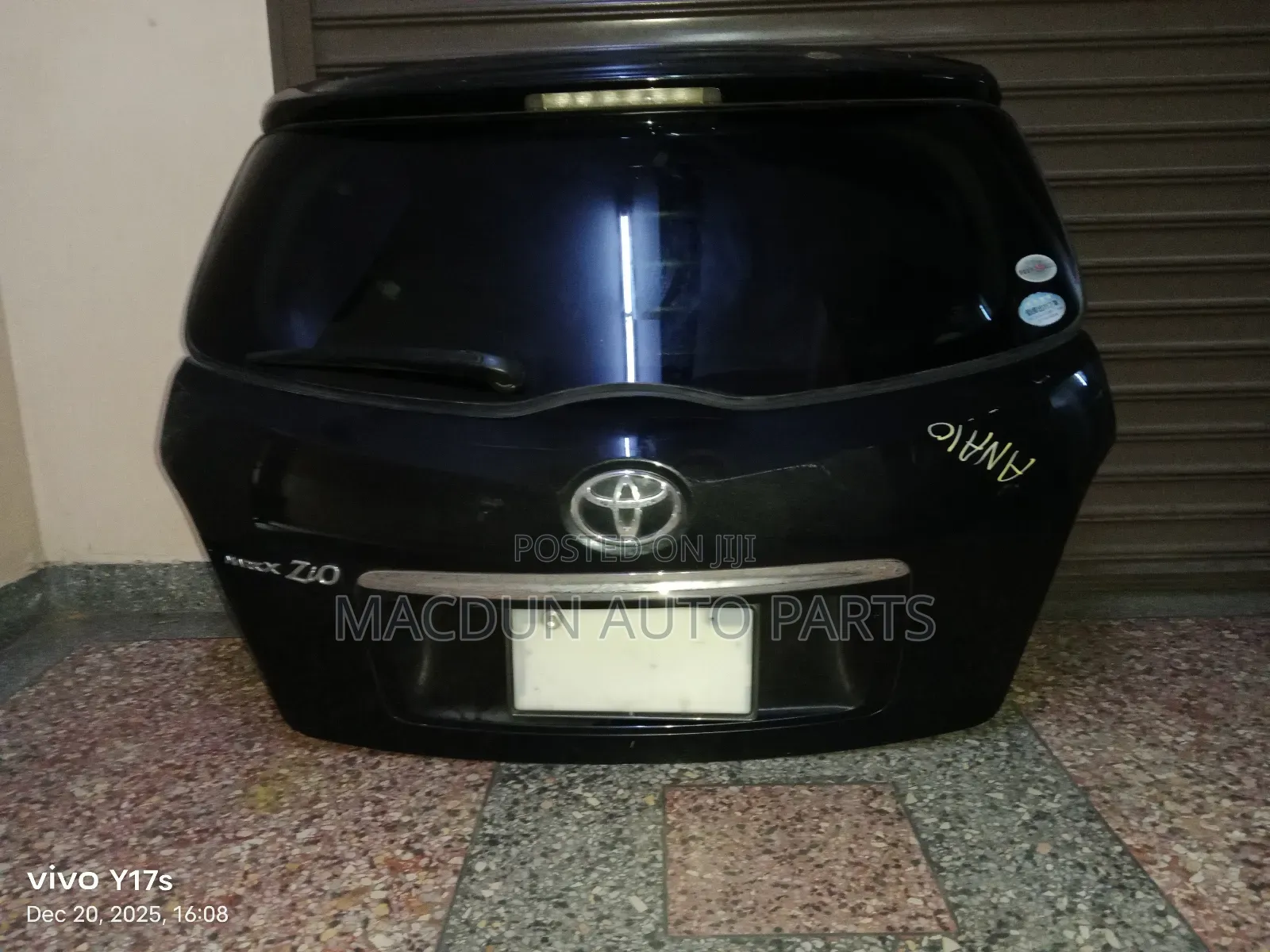 Toyota Mark X Zio Tailgate/Boot