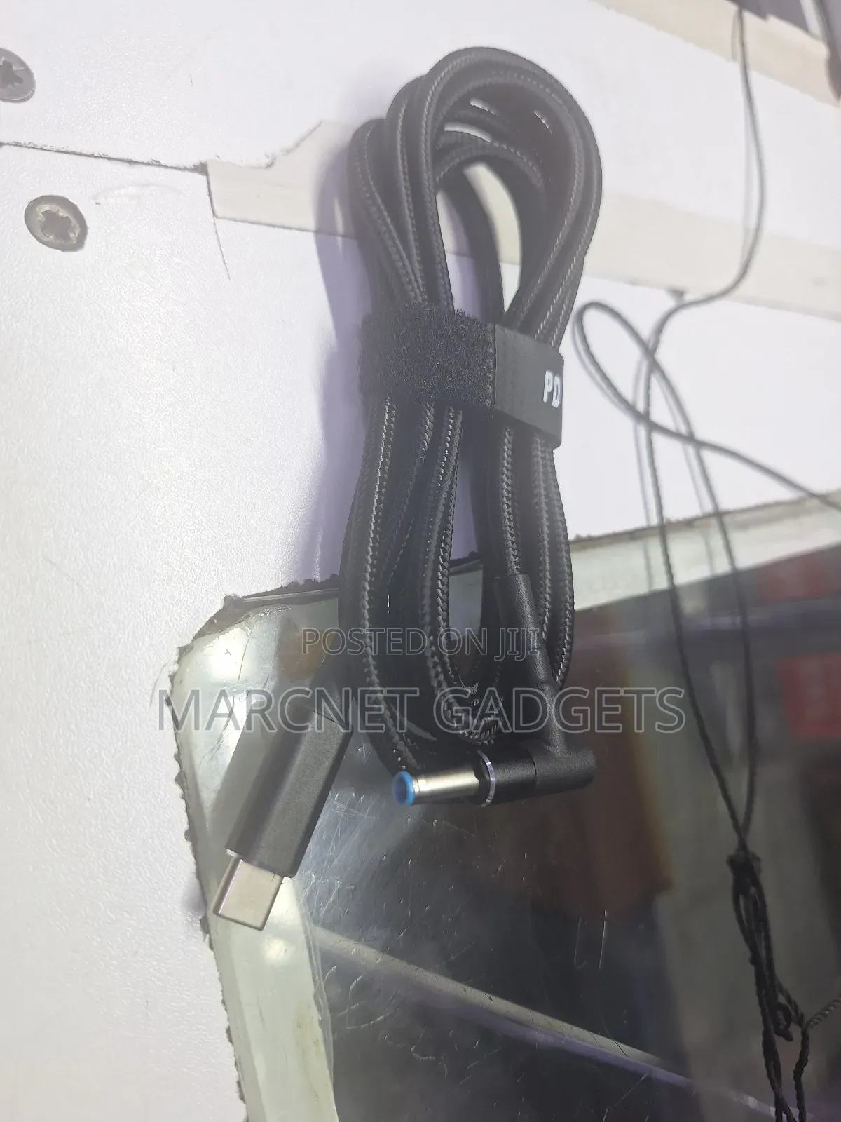 Hp Pd100w Usb C 18.5v-20v Small Bluepin Cable