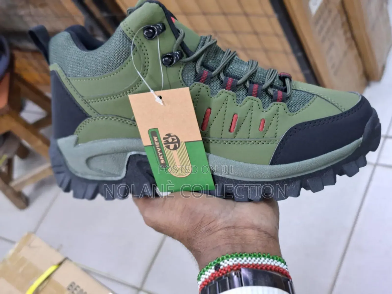 Skyview Hiking Boots