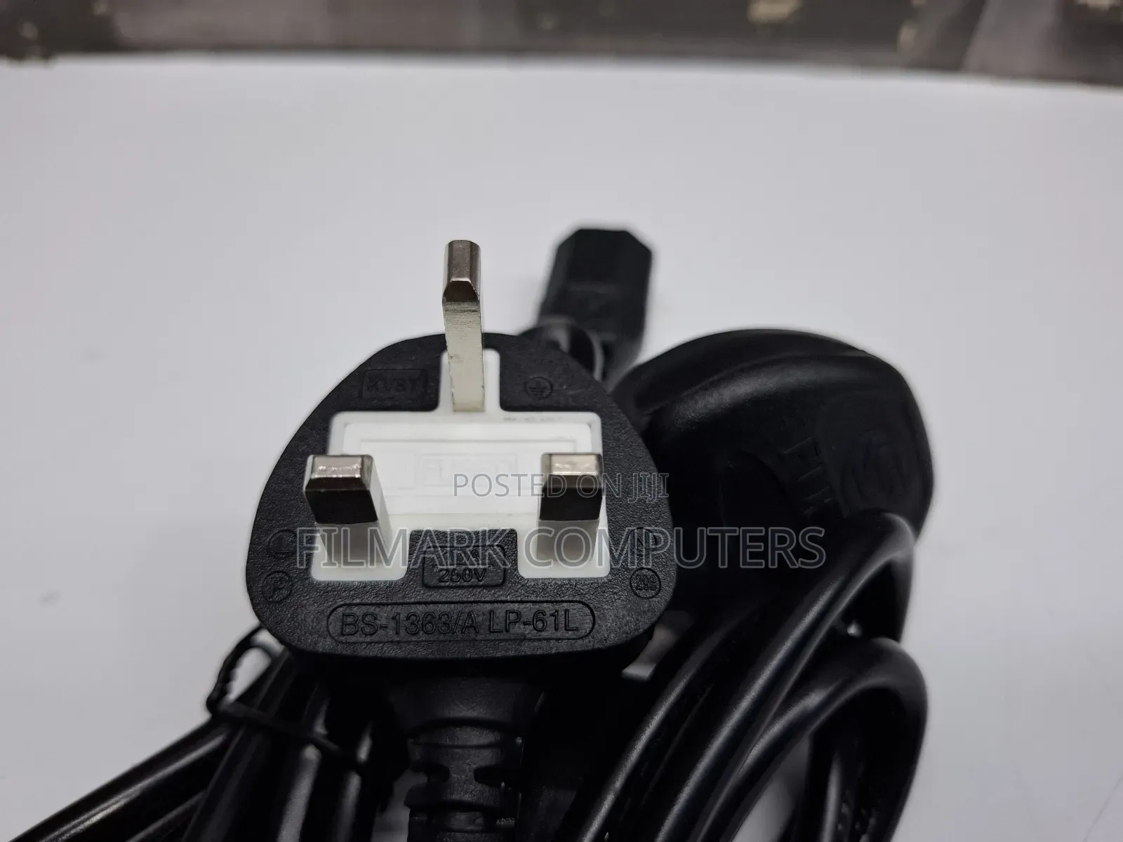 Quality White Fused Computer Desktop Cpu And Monitor Power Cable