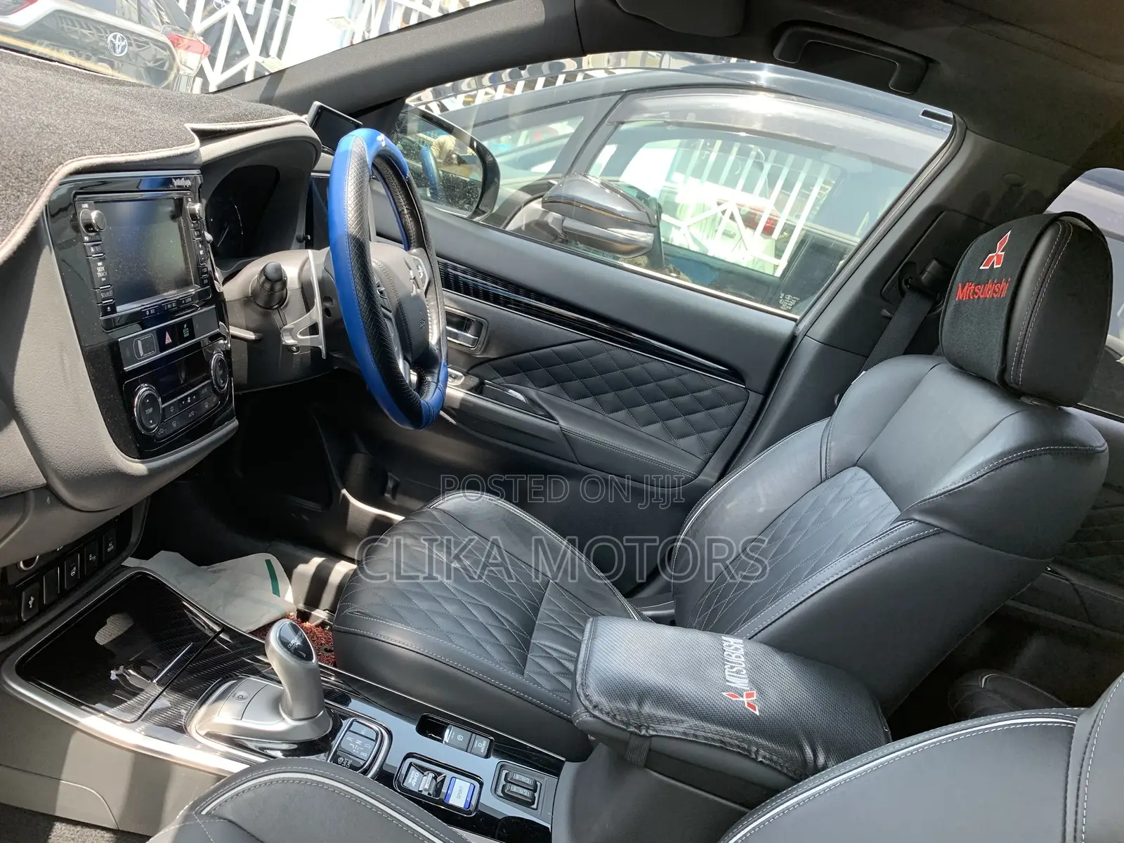 Mitsubishi Outlander 2.4 PHEV AWD 2018 Pearl