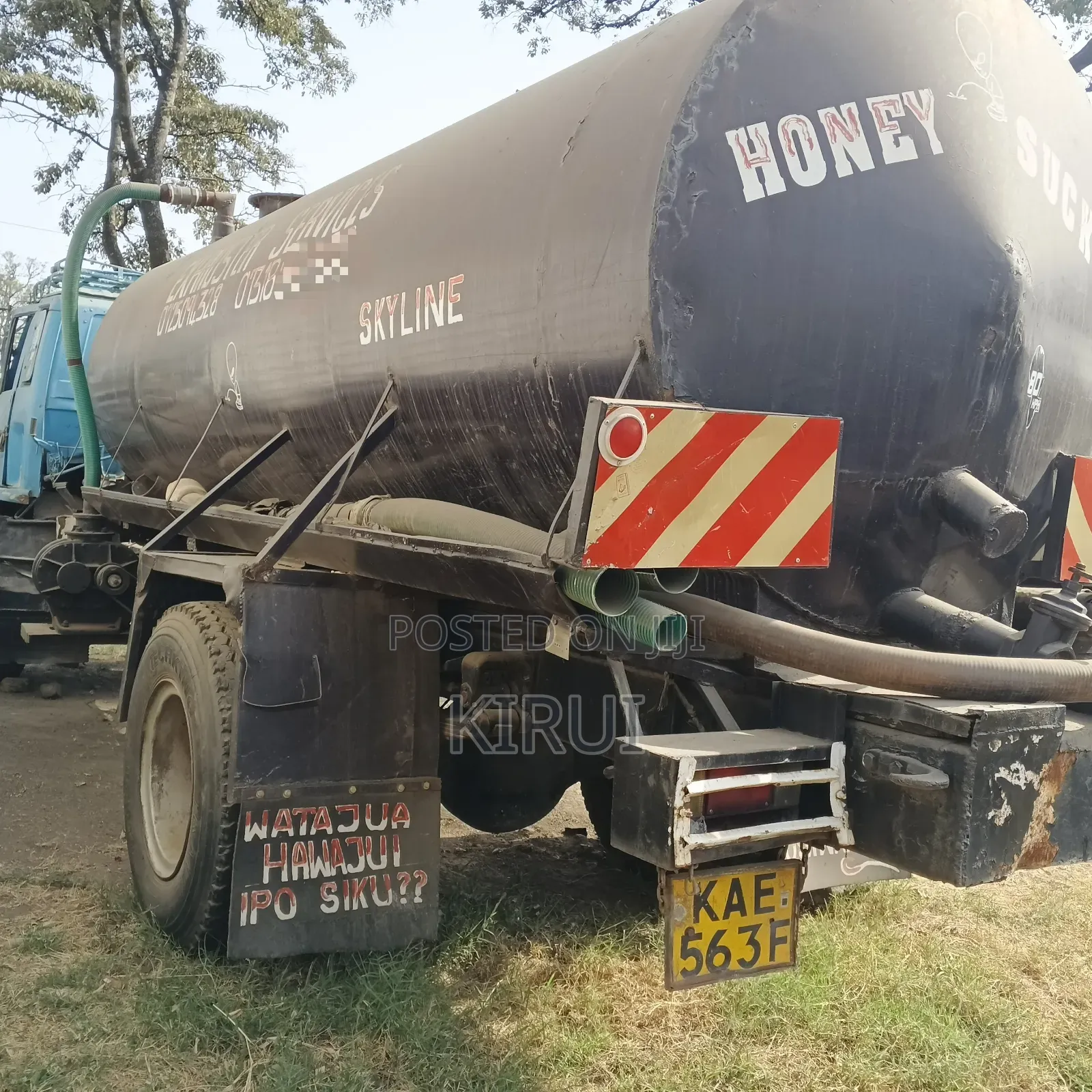 Exhauster Lorry