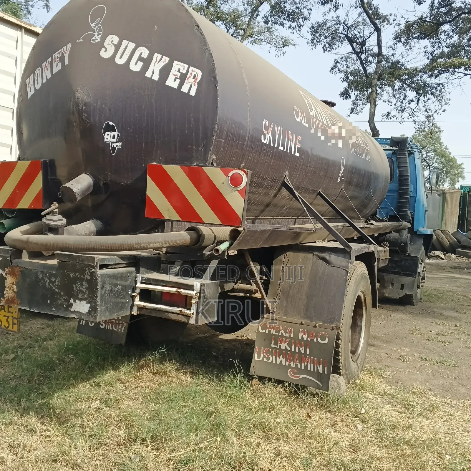 Exhauster Lorry