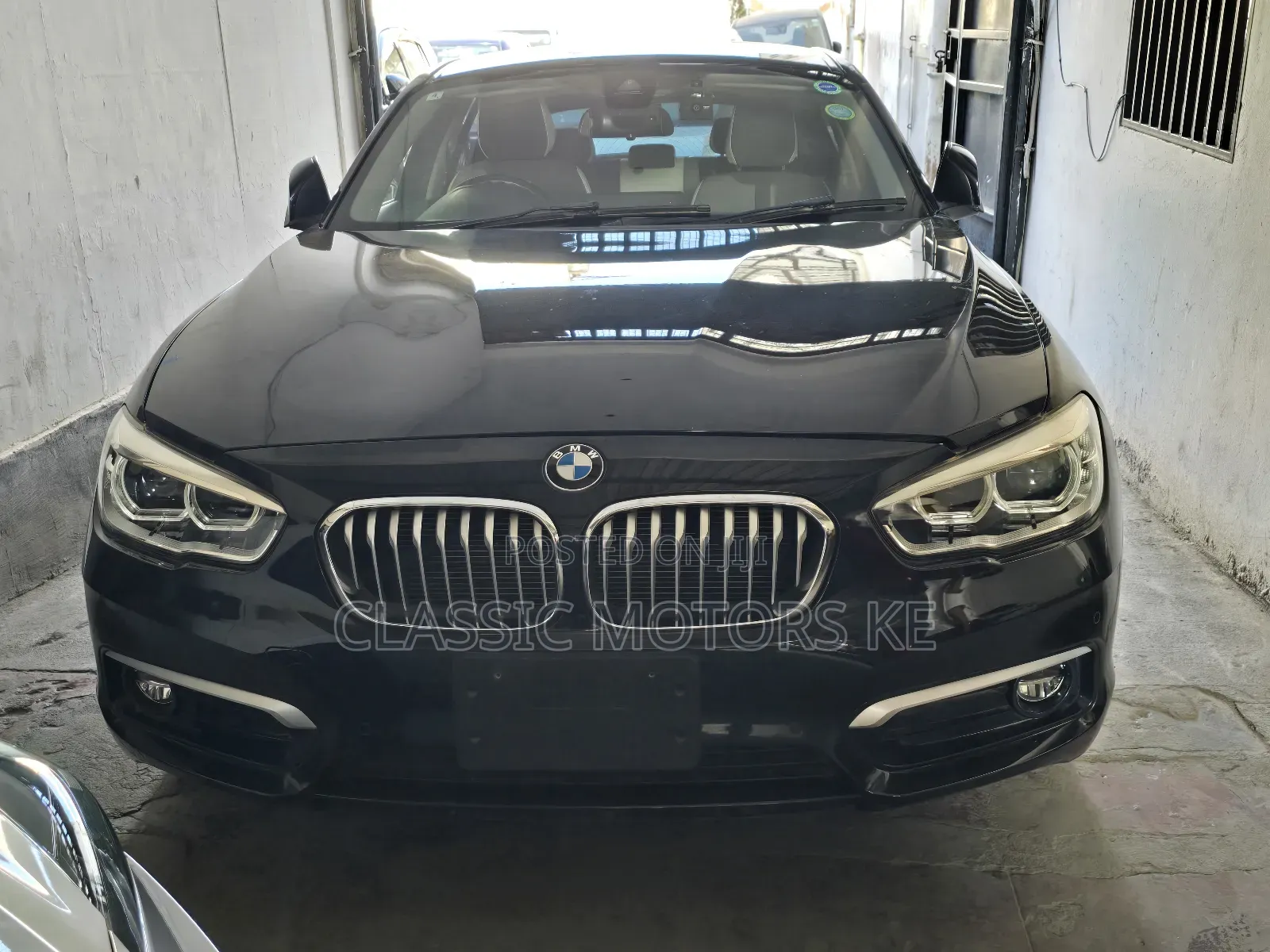 BMW 118i 2019 Black