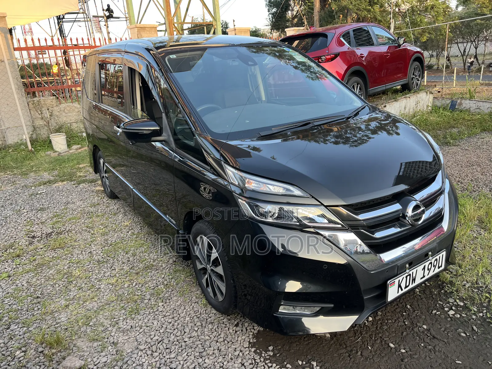 Nissan Serena 2019 Black
