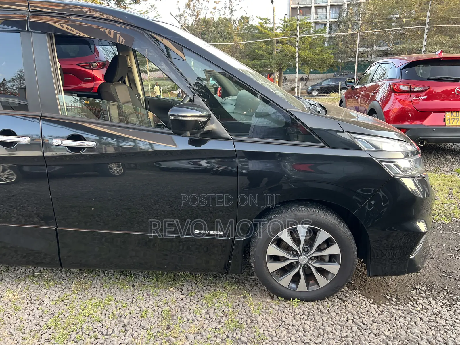 Nissan Serena 2019 Black
