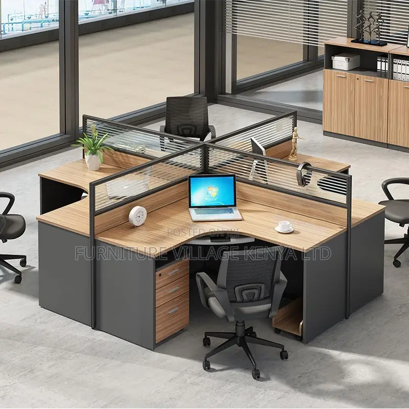 Workstation; Curved 4-way Workstation