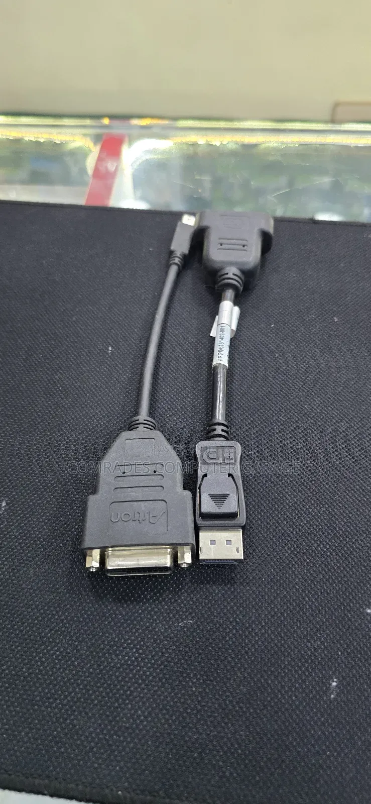 Displayport to Dvi-D Adapters