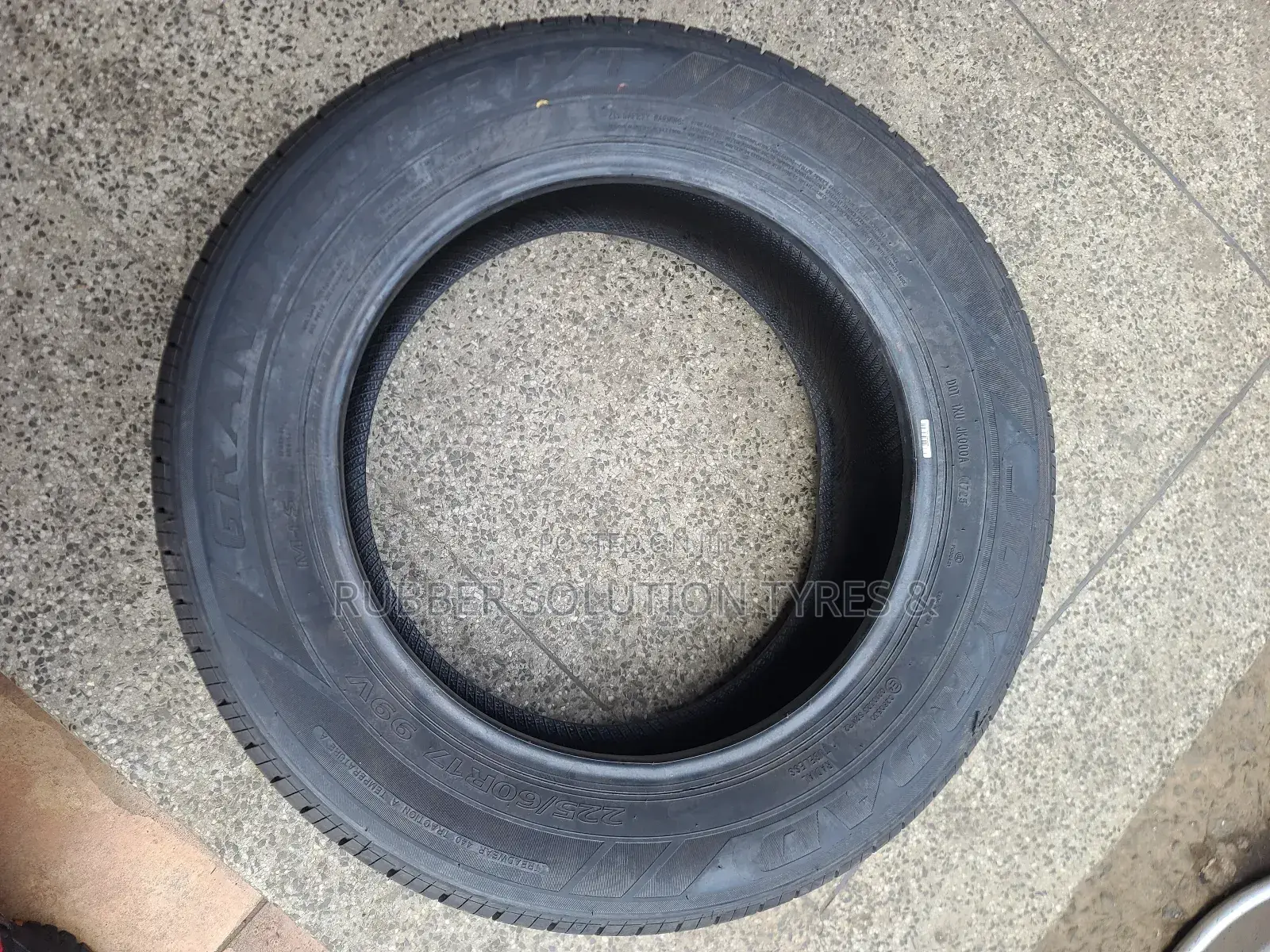 225/60r17 Joyroad Tires 99v Grand Tourer H/T