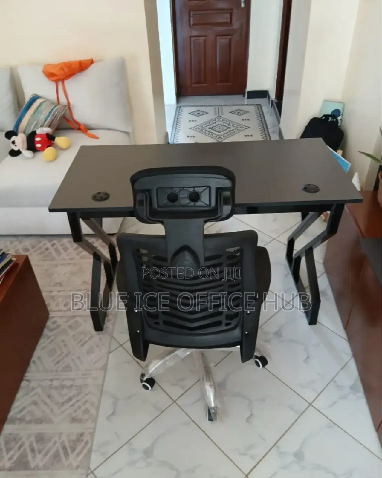 Working Desk With Office Chair