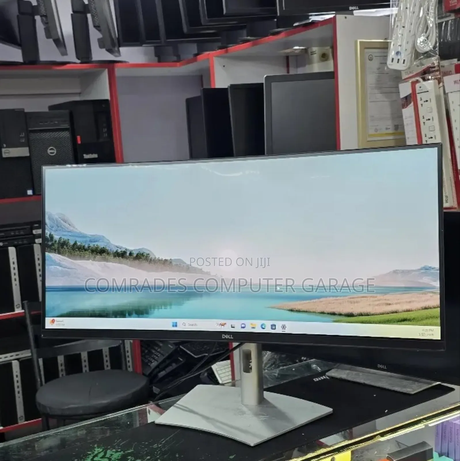The Dell P3421w Is a 34-Inch Ultrawide Curved (3800r) Ips Monitor