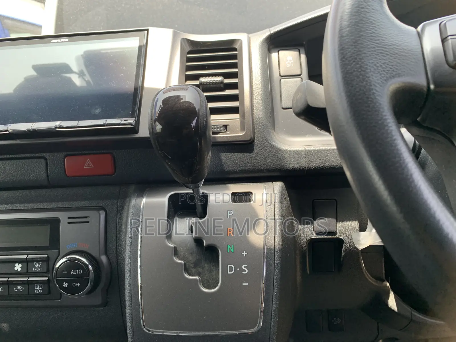 Toyota Regius 2018 Black