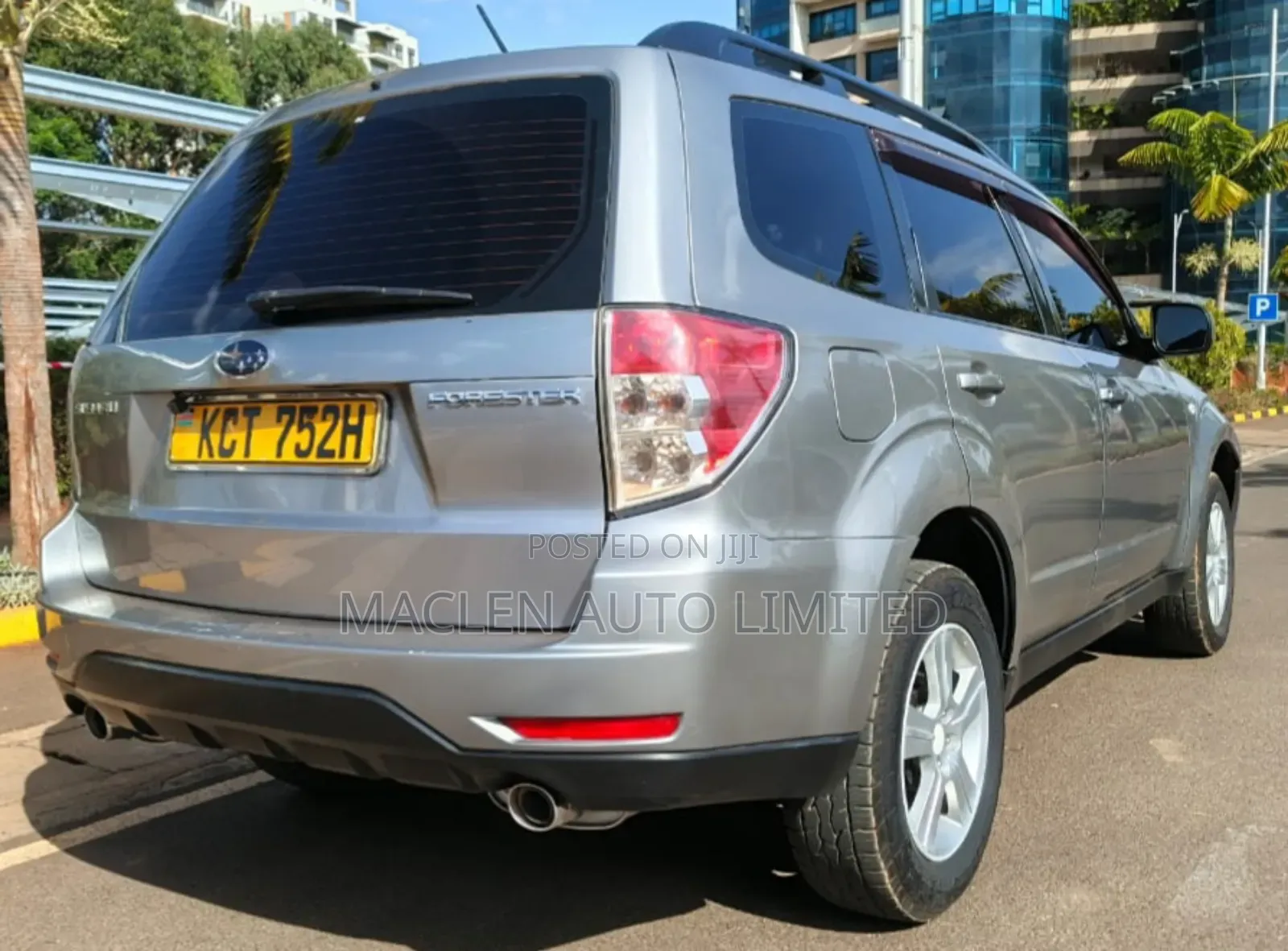 Subaru Forester 2012 Gray