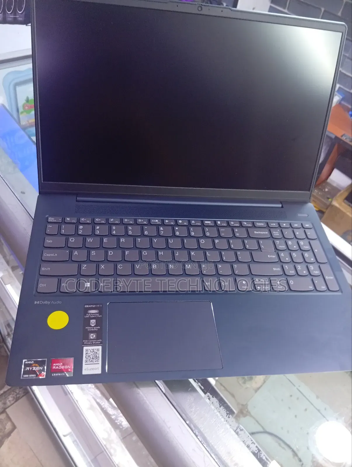 Laptop Lenovo Ideapad 3 16GB AMD Ryzen 7 SSD 256GB