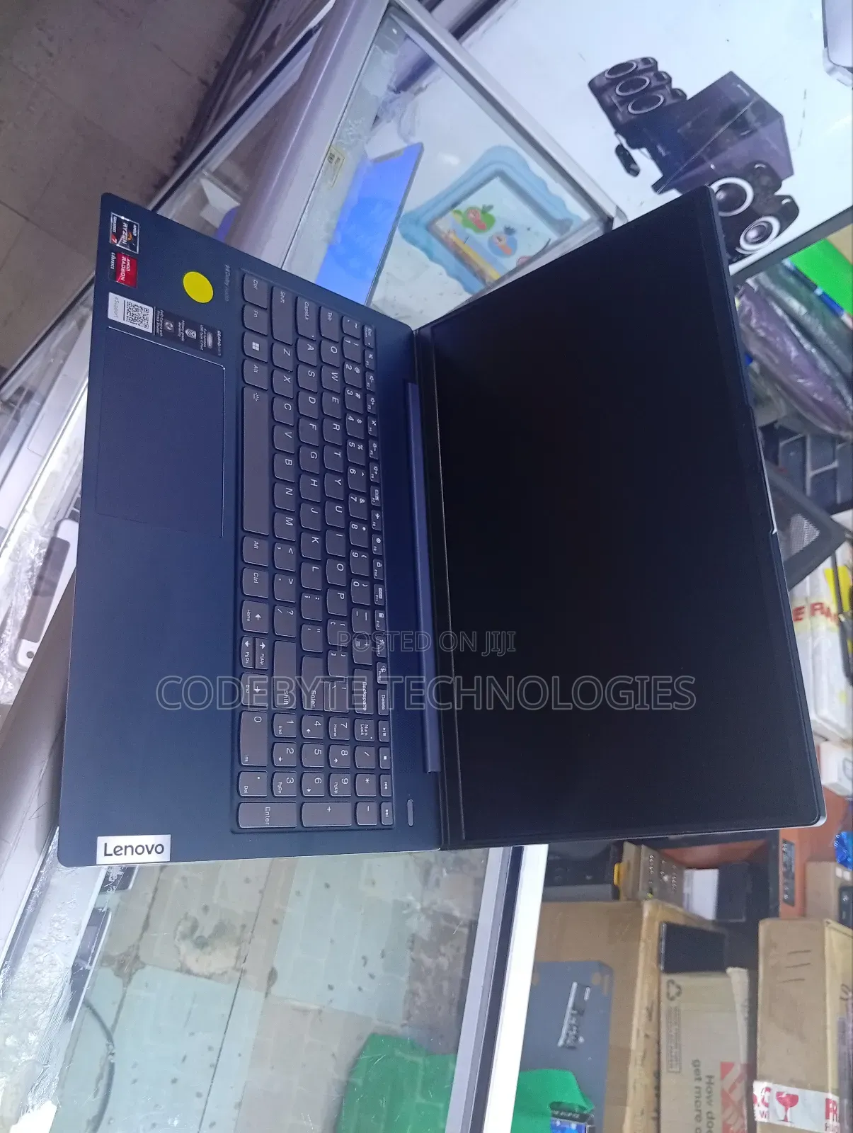 Laptop Lenovo Ideapad 3 16GB AMD Ryzen 7 SSD 256GB