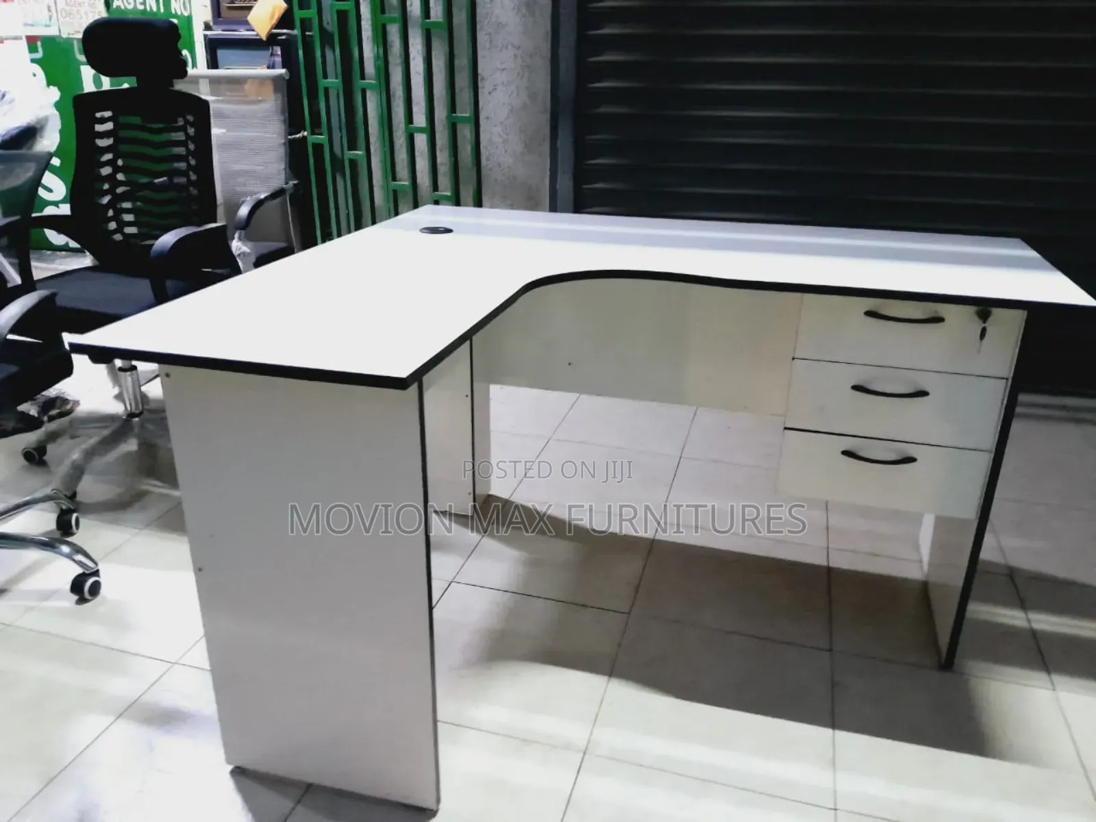 Lshape White Furniture Desk