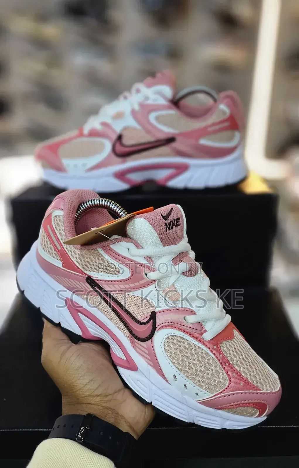 Nike RNR Washed Coral Ladies