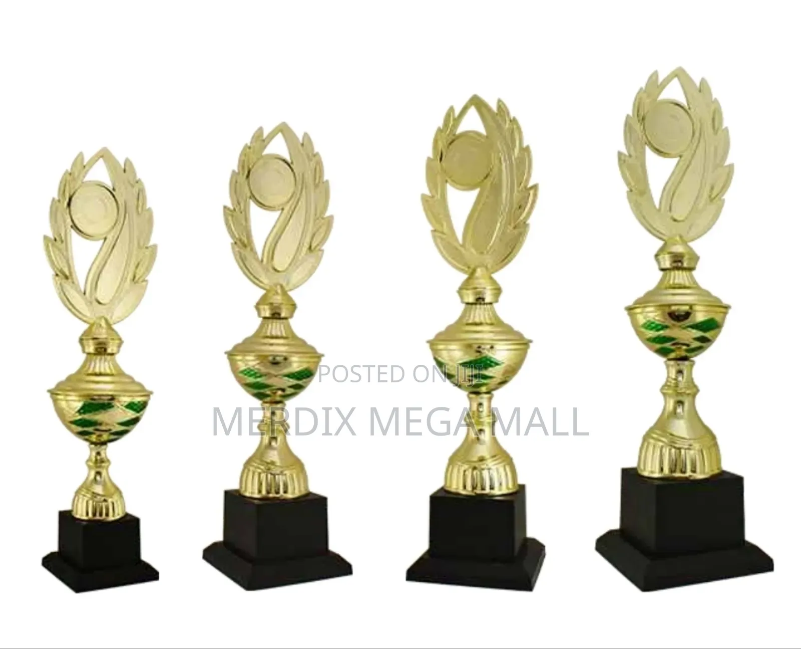 T24-392ggna,Trophy,Trophy Cups,Trophies