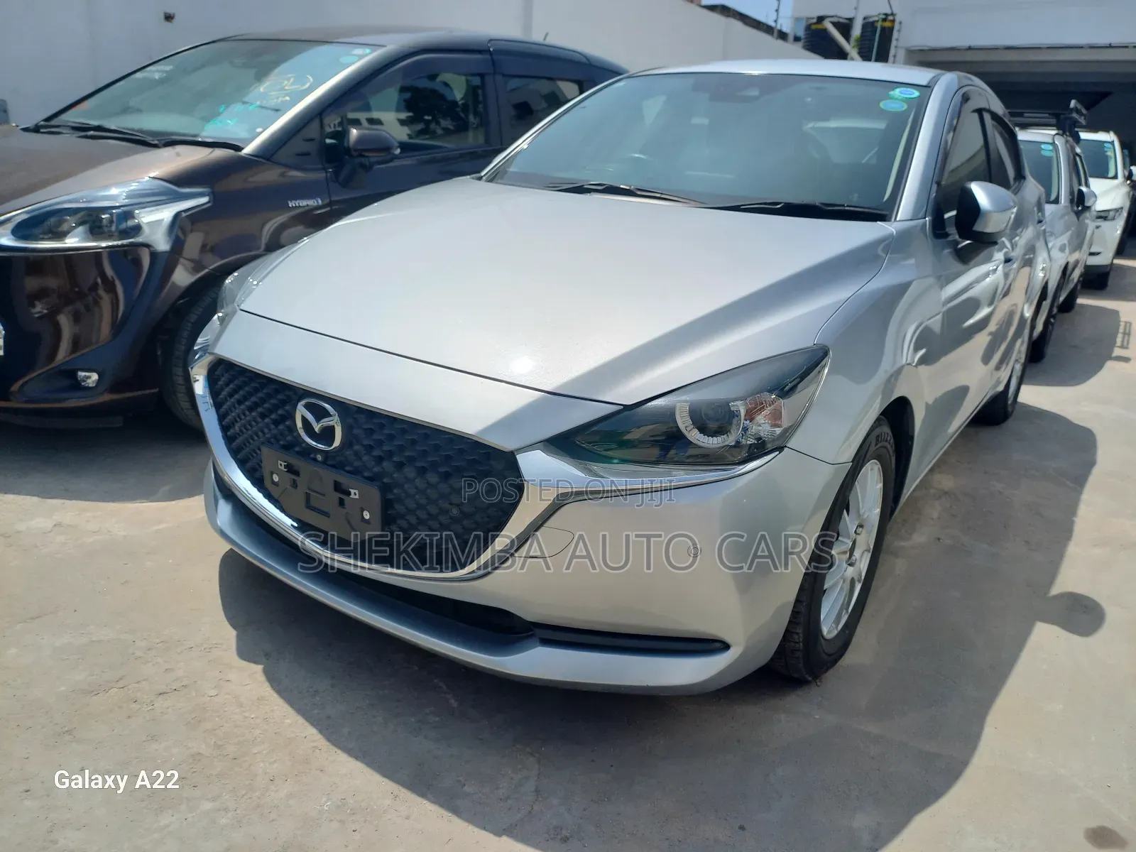 Mazda 2 2019 Silver