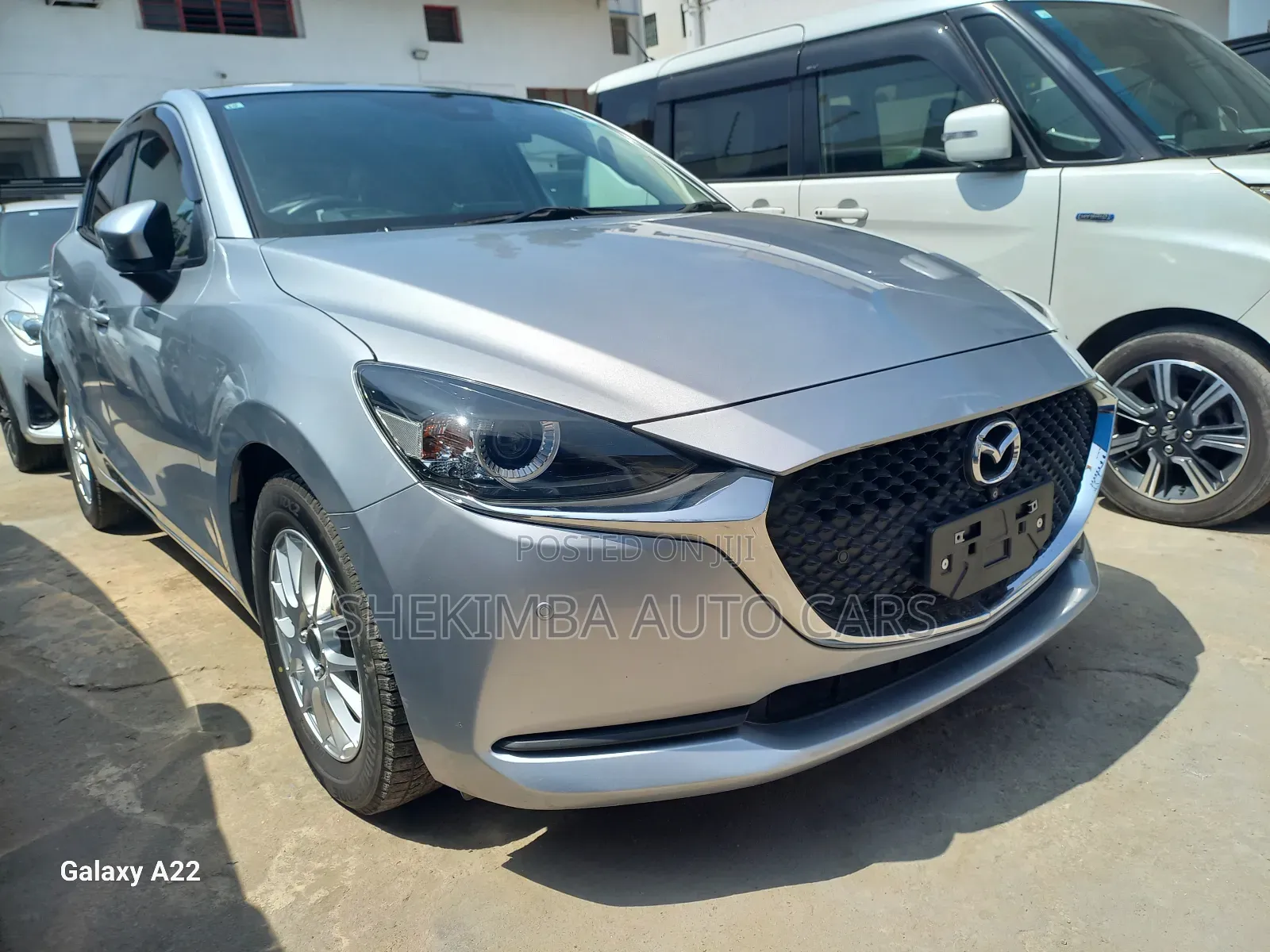 Mazda 2 2019 Silver