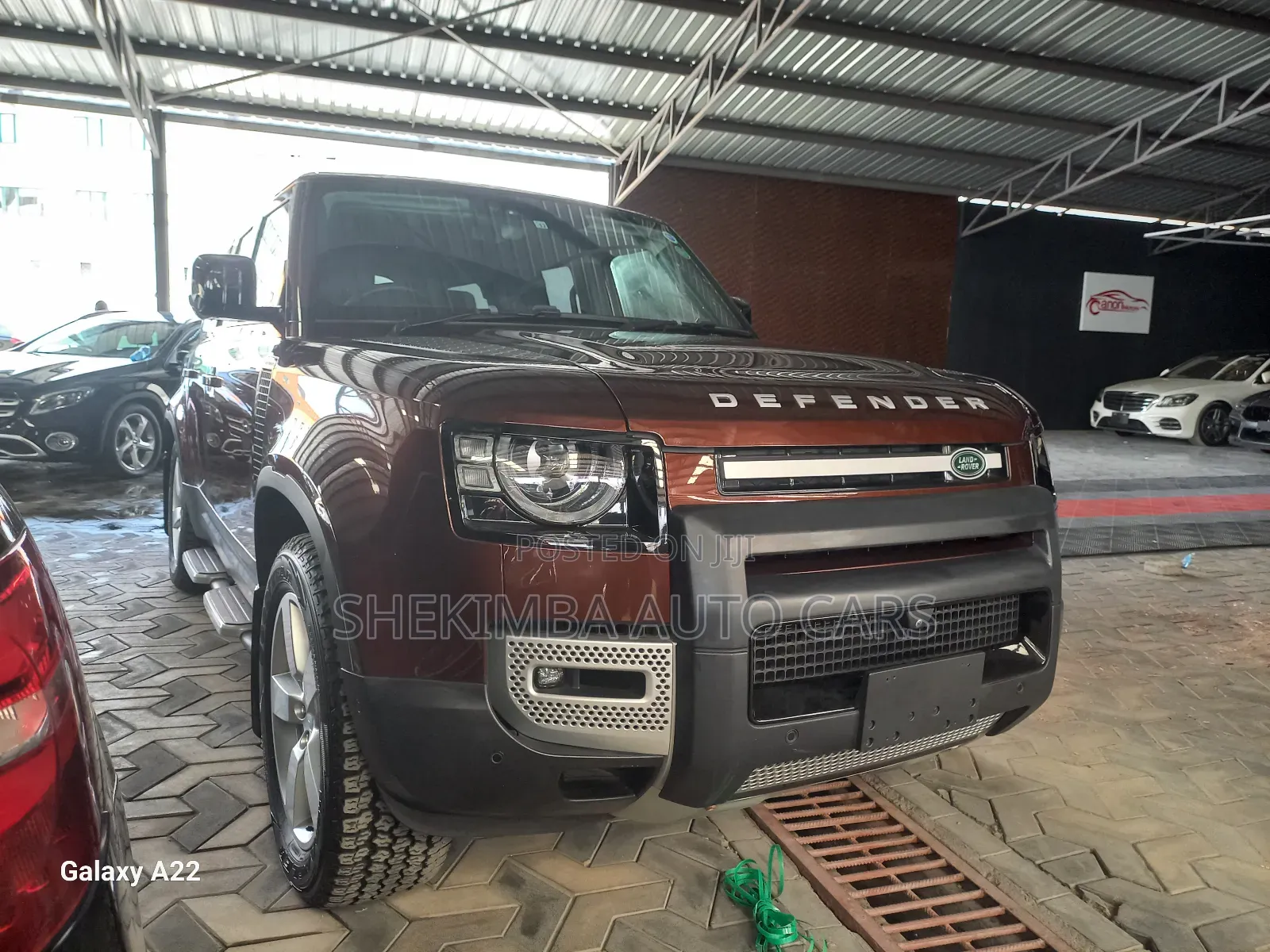 Land Rover Defender 2023 Maroon