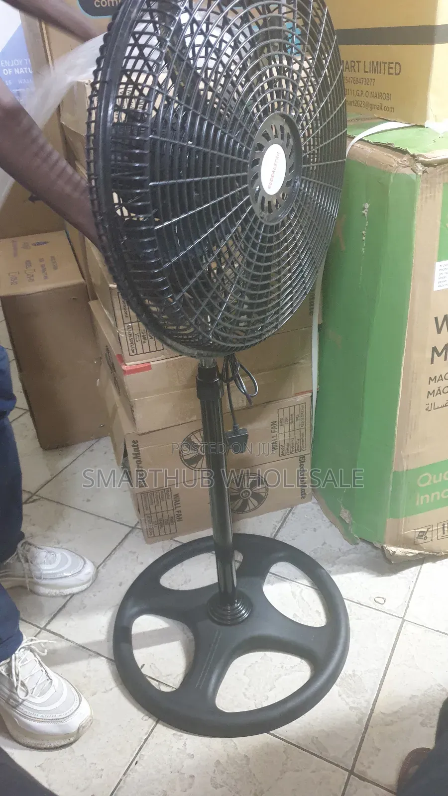 Globalstar 18inch Standing Fan