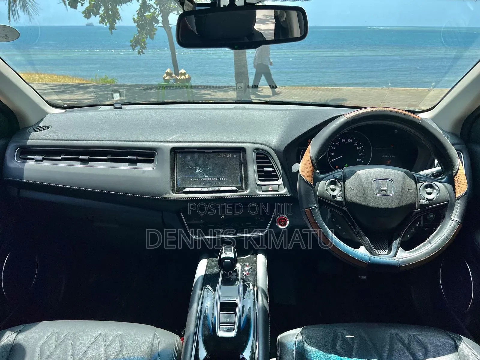Honda Vezel 2019 Ivory