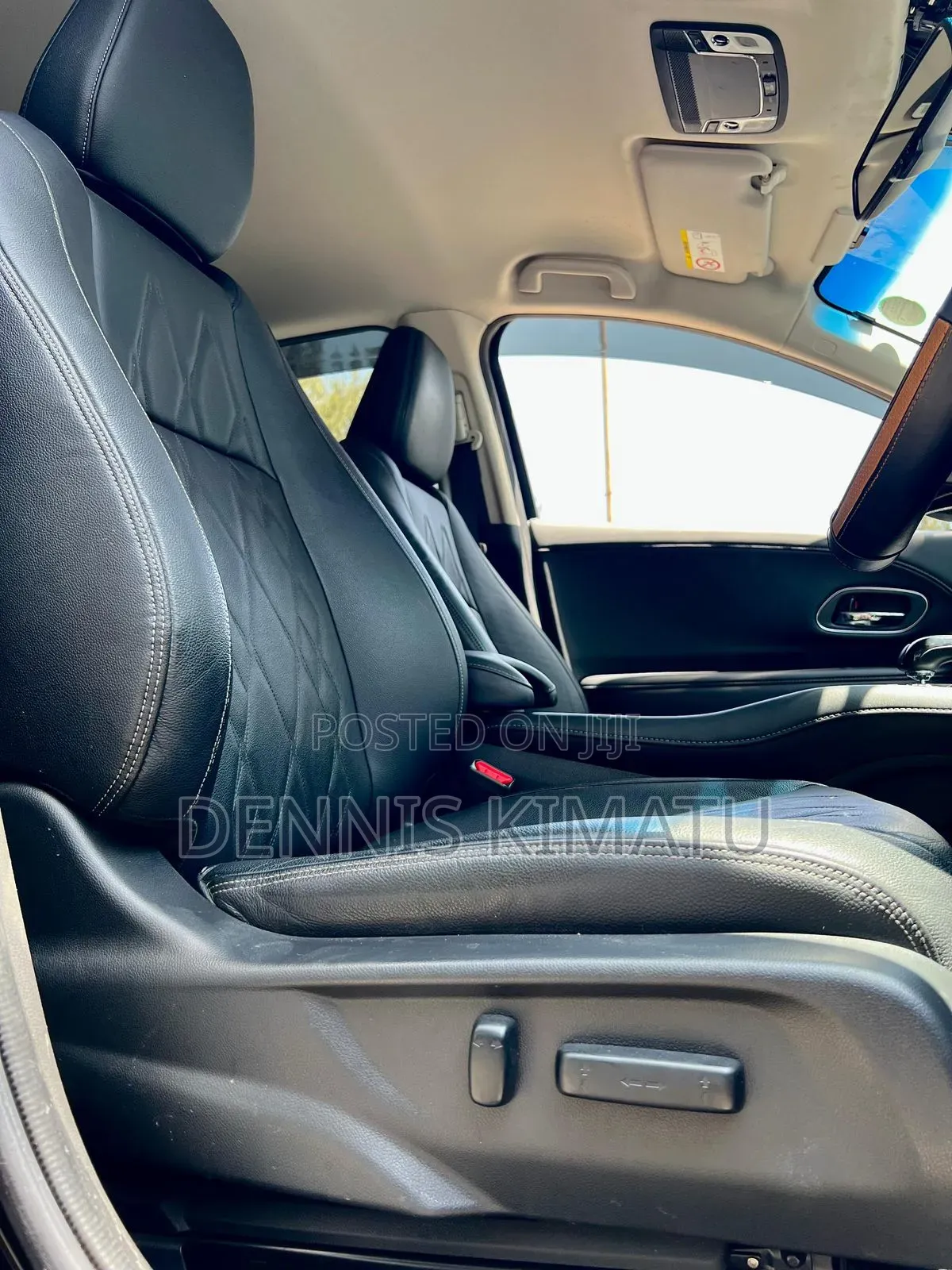 Honda Vezel 2019 Ivory