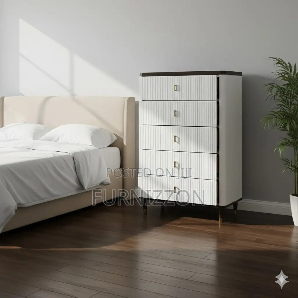 Wooden 5 Drawer Chest for Bedroom Storage