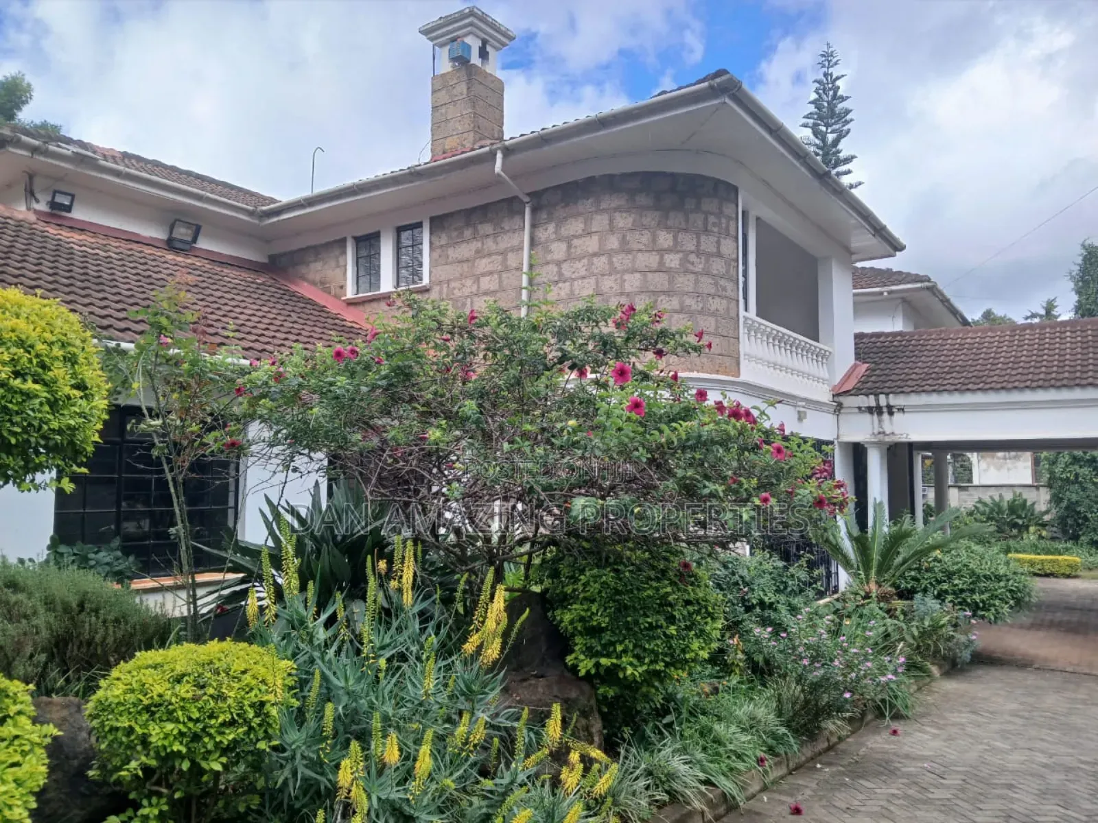 5bdrm Maisonette in Runda On 1 Acre for sale
