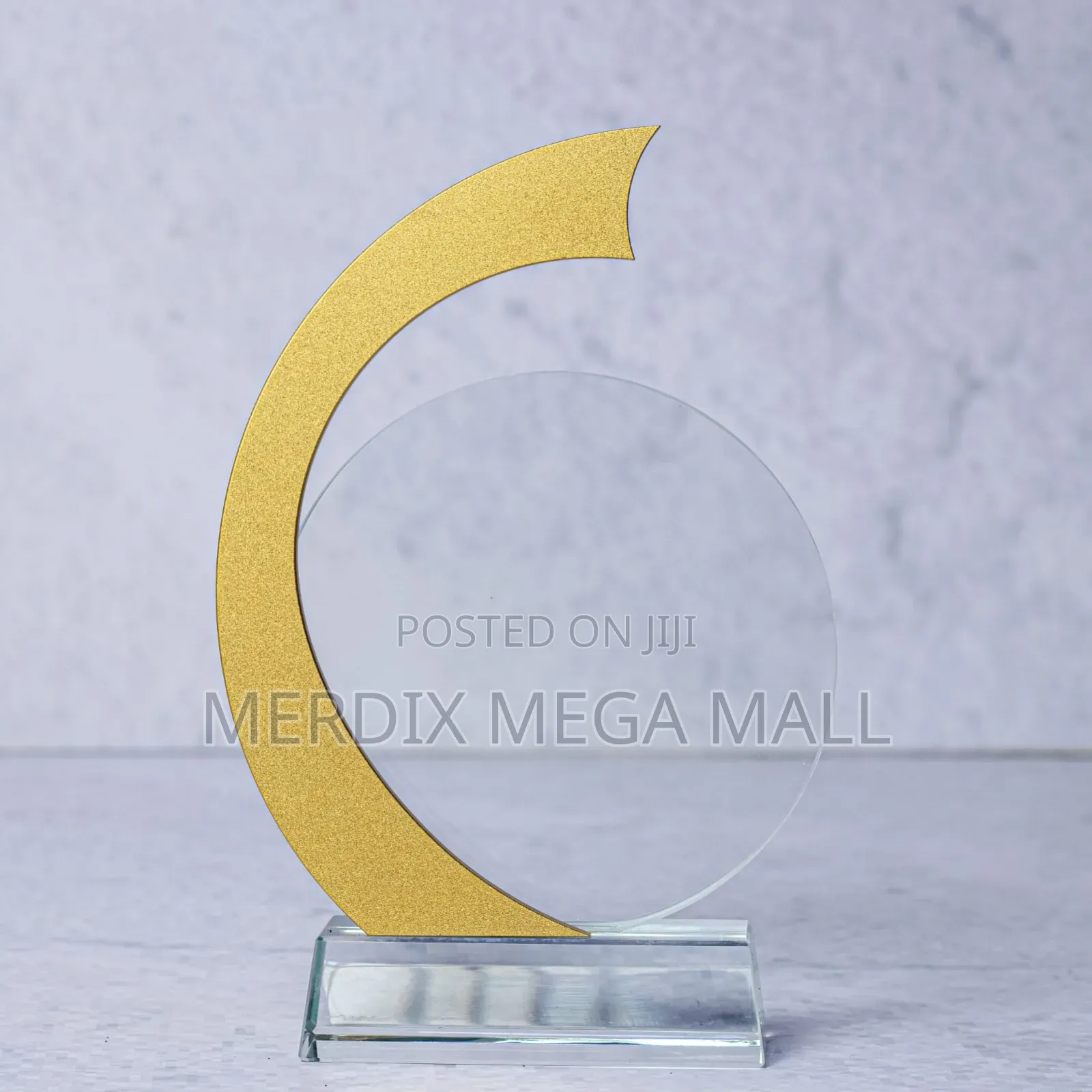 Kny-5 Crystal Award, Awards